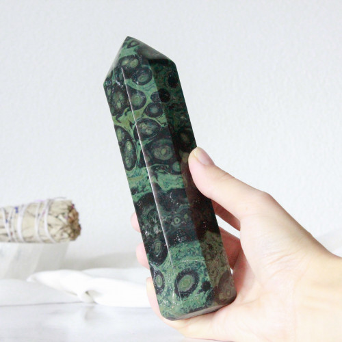 Obelisk Jaspis Kambaba