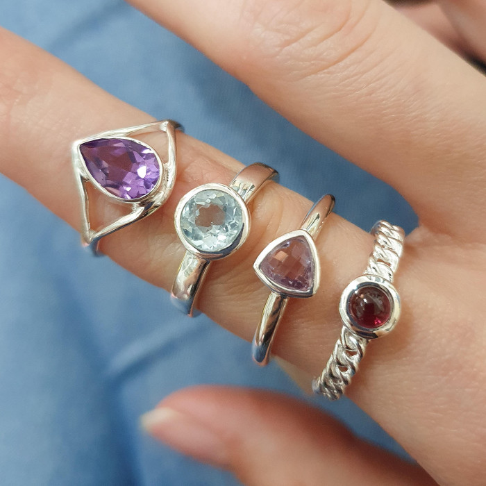 Strieborný prsteň Ametyst (54)