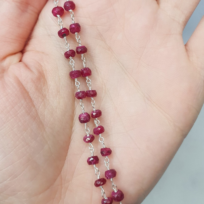 Náhrdelník Rubín