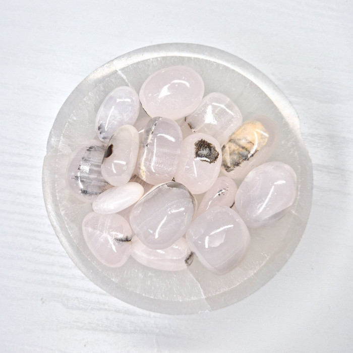 Ružový Aragonit tromlovaný