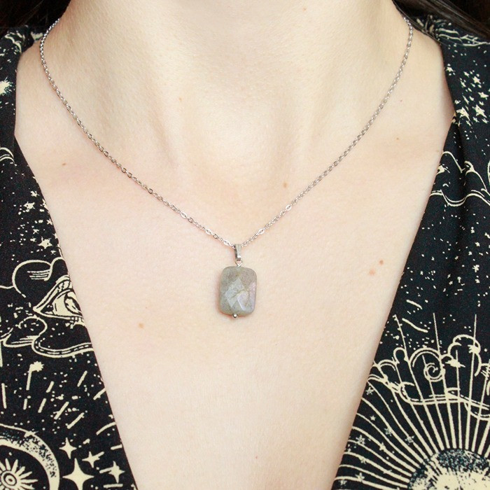 Náhrdelník brúsený Labradorit